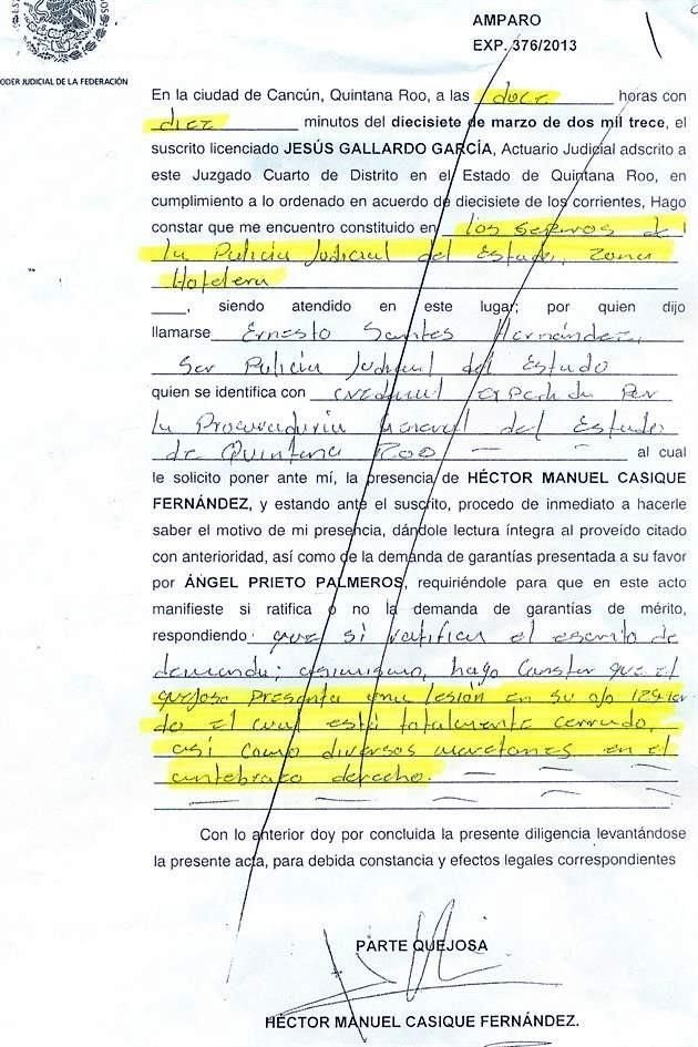 En los primeros minutos del domingo 17 de marzo un actuario judicial certificó que Casique tenía moretones en el brazo derecho y el ojo izquierdo totalmente cerrado.