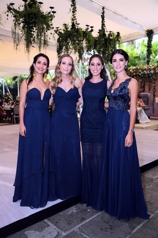 Regina Soberón, Giselle Cheja, Marianne De Haene y Ana Gaby Martínez