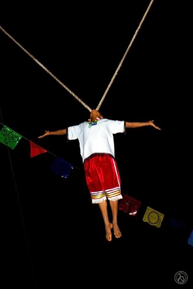 La práctica de la maroma se manifiesta como ofrenda hacia una divinidad, generalmente al santo patrono del pueblo o como petición a una divinidad local, según cada región.