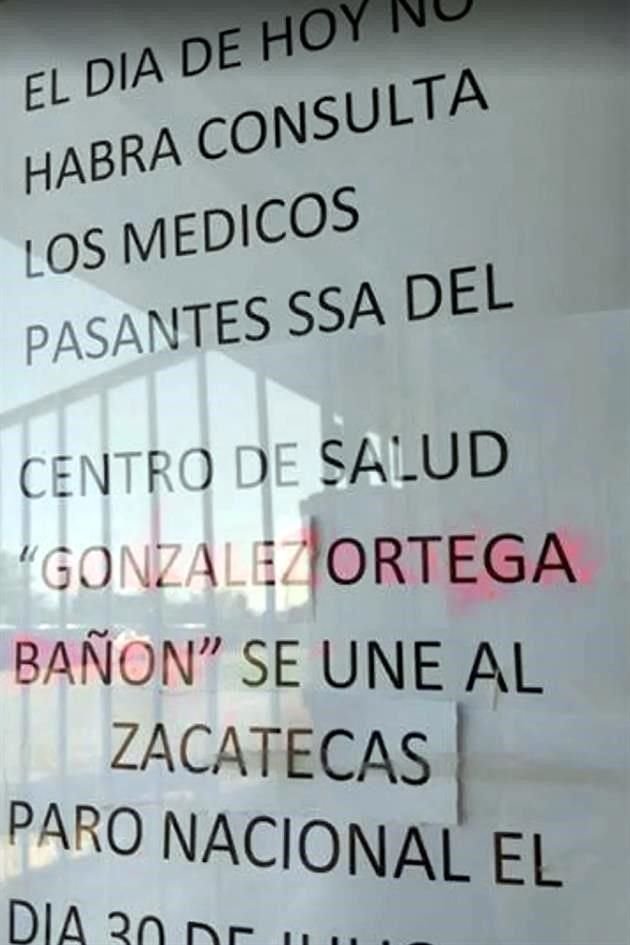 En las clínicas en diferentes lugares del País colocaron letreros para avisar a los pacientes de las medidas.