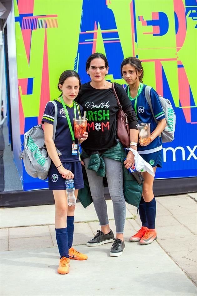 Natalia Zepeda, Fernanda Elías Calles y Natalia Díaz.