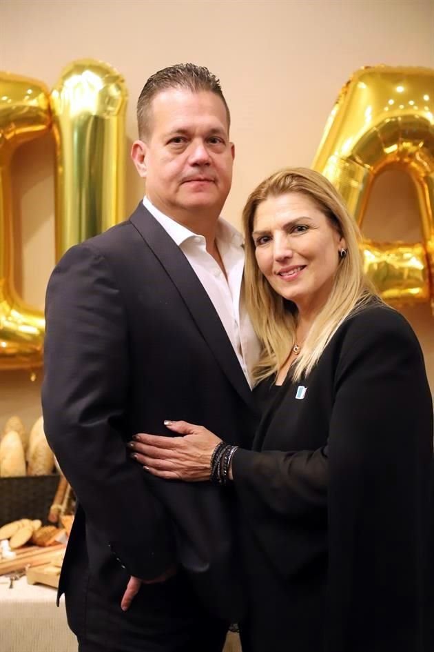 Jorge Cantú y Laura de Cantú