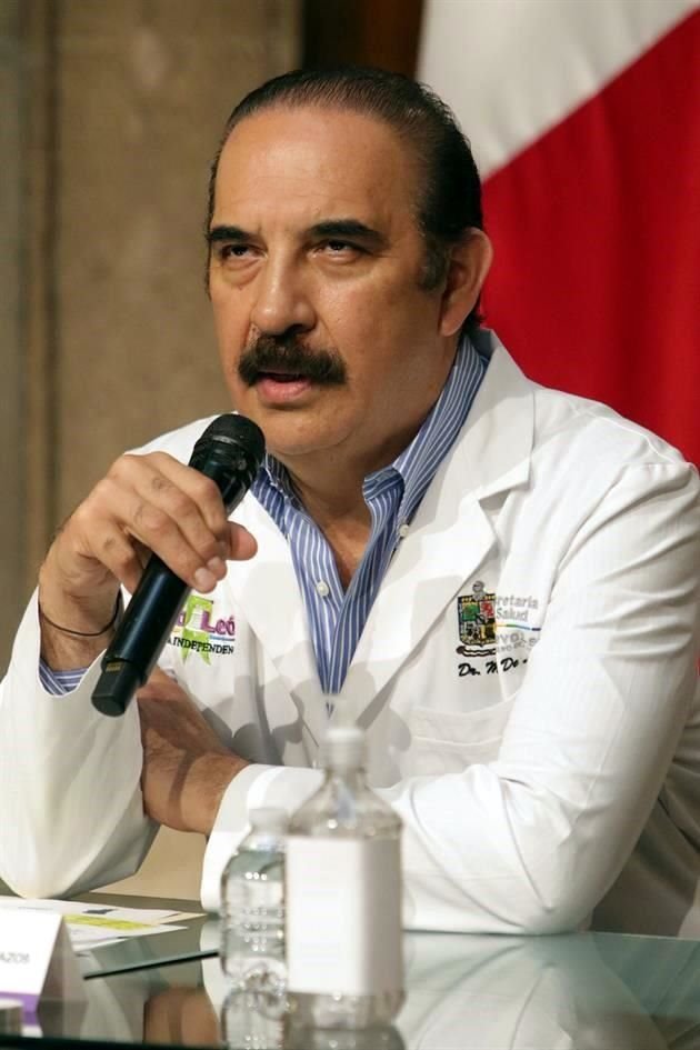 Manuel de la O, Secretario de Salud estatal.