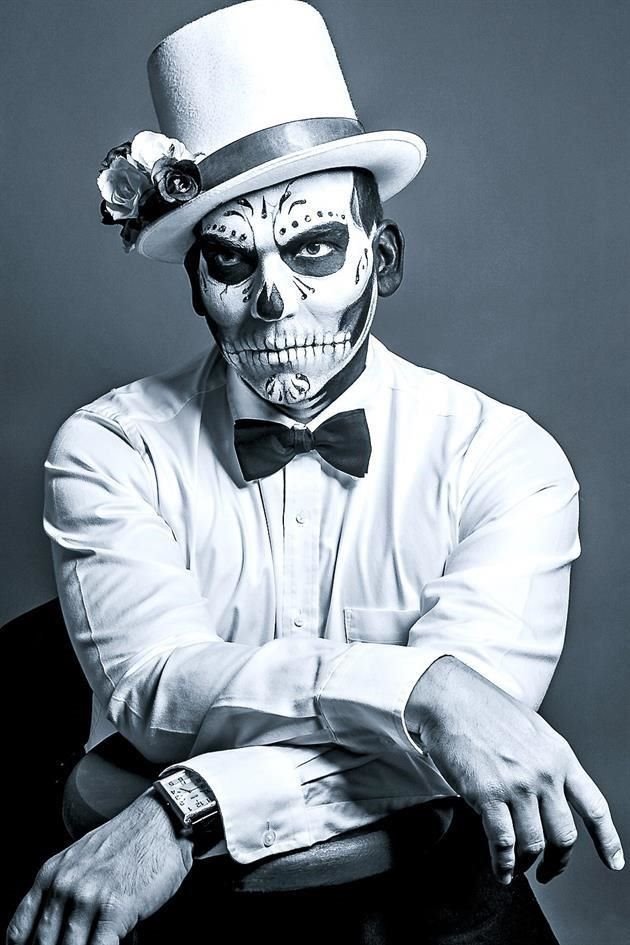 Eduardo Ahumada explica su conexión con el Día de Muertos a través del maquillaje y su adaptación durante la pandemia de coronavirus.