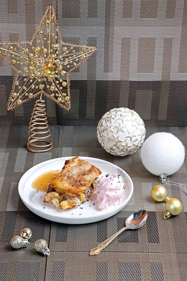 Tarta de manzana con semillas de amapola