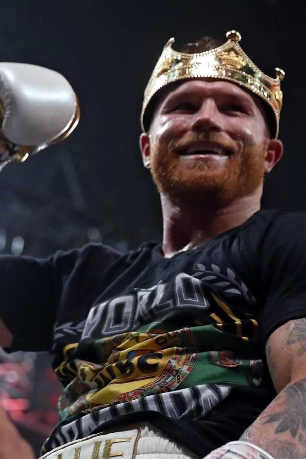 Canelo viene de unificar los títulos Supermedianos.