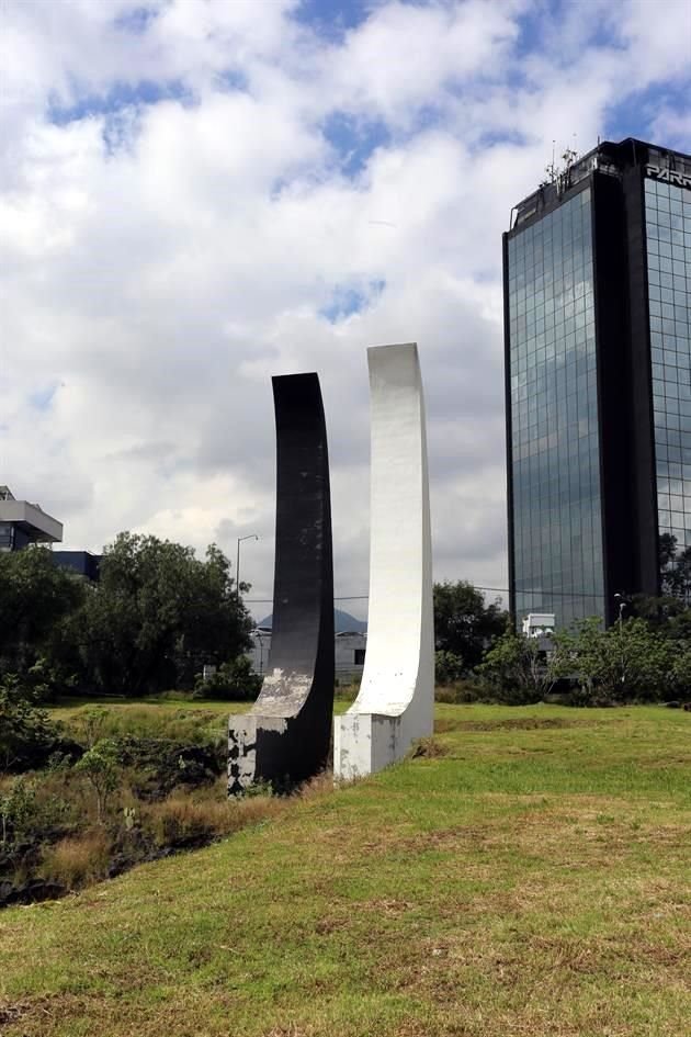 Una de las intervenciones más importantes en puerta es la de 'Señales', escultura con la que Ángela Gurría representó a México en el proyecto de la Ruta de la Amistad.