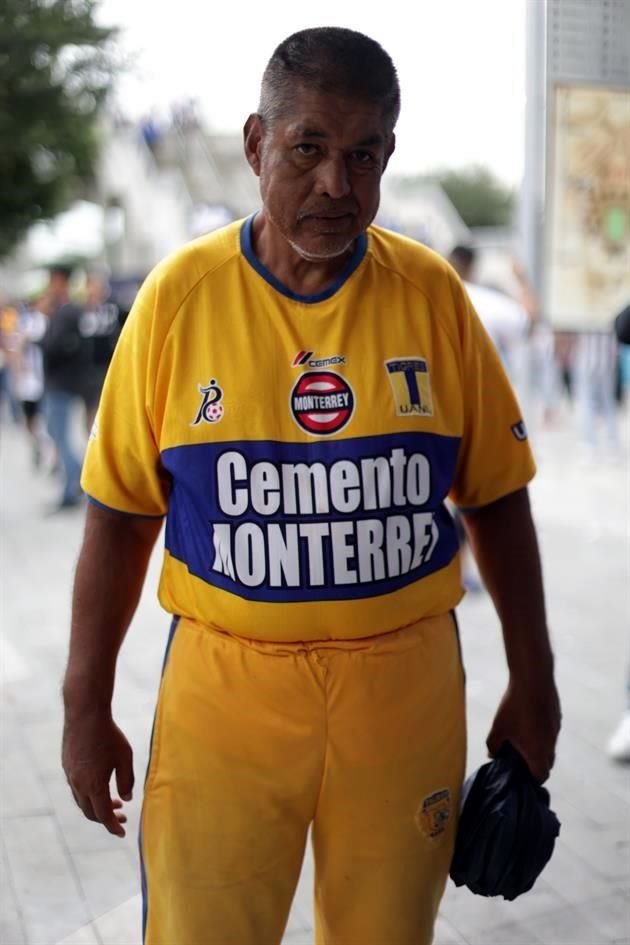 Más del color del Clásico Regio en la casa de los Rayados.