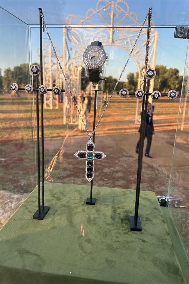 Joyas hechas a la medida y en homenaje a esta bella región del sur de Italia.