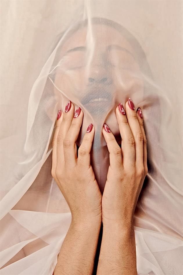 Lucir uñas perfectas se ha convertido en una tendencia de belleza actual que te hará lucir impecable y complementará tu estilo.