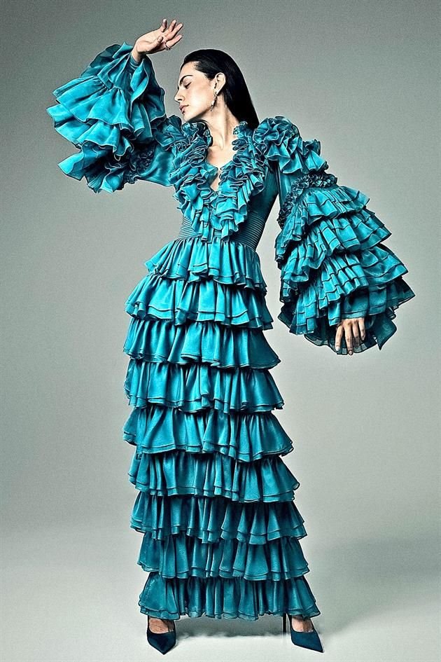 El nombre viene de Holanda. Rodea vestidos, blusas y faldas con estos detalles.