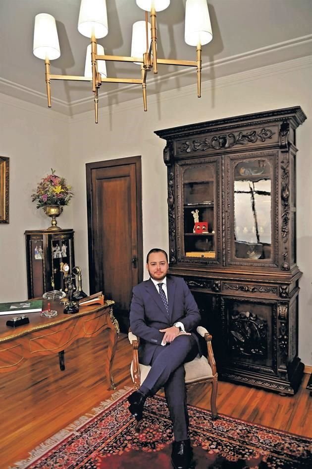 Octavio Salazar García, fundador de Salazar García Abogados.