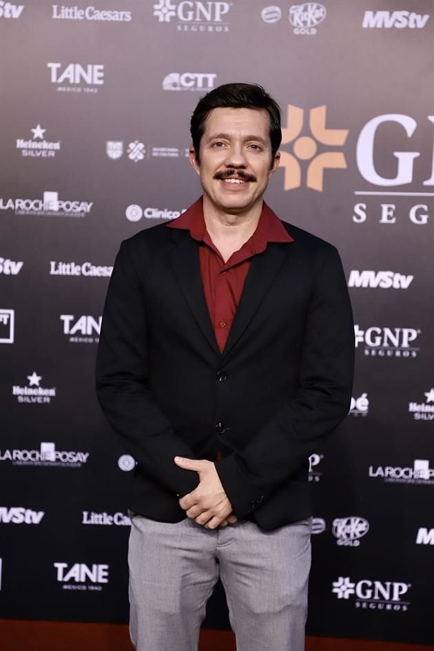 Daniel García Parra, en la alfombra roja de los Premios Los Metro 2023, en el Teatro de la Ciudad Esperanza Iris.