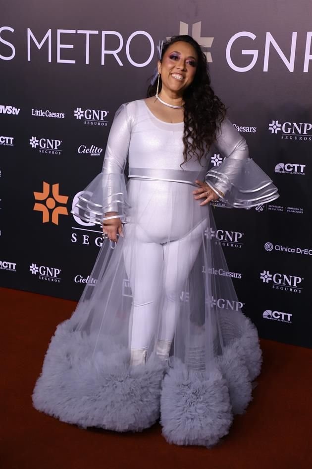 Michelle Rodríguez llegó a la alfombra roja con un outfit inspirado en ballet.