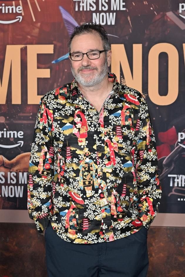 Dave Meyers se encargó de la dirección de la película 'This is Me... Now: A Love Story'.