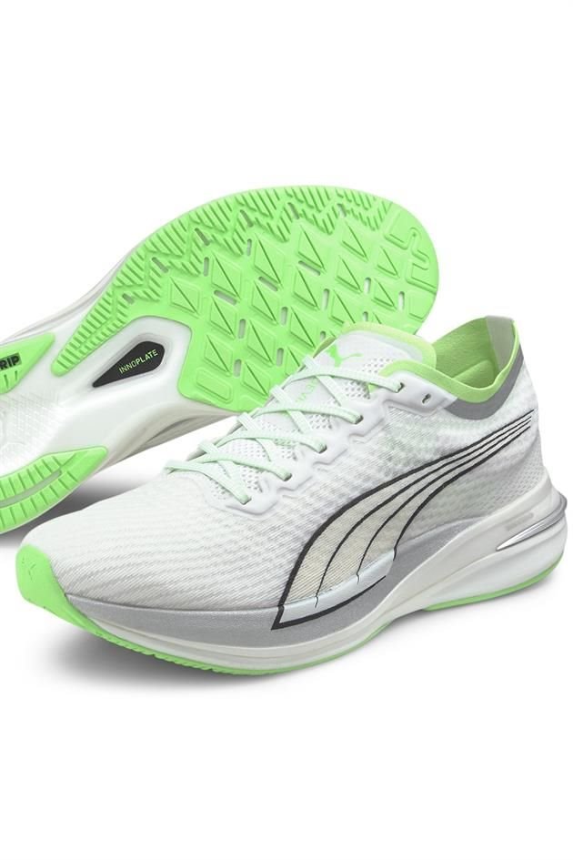 La colección Nitro de Puma Running está disponible en blanco y negro con detalles  en color verde fosforescente.