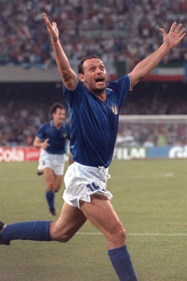 El antiguo delantero de la Selección de Italia, Salvatore 'Toto' Schillaci, protagonista del Mundial 1990, falleció a los 59 años.