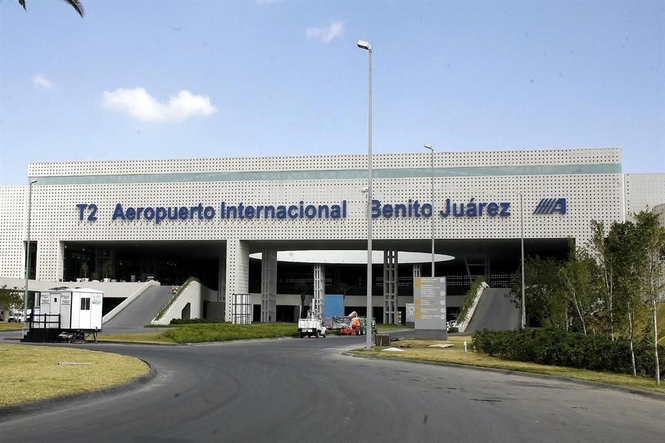 Los trabajos que se realizarán en el aerotrén consistirán en la corrección y nivelación de su vía en diferentes tramos.