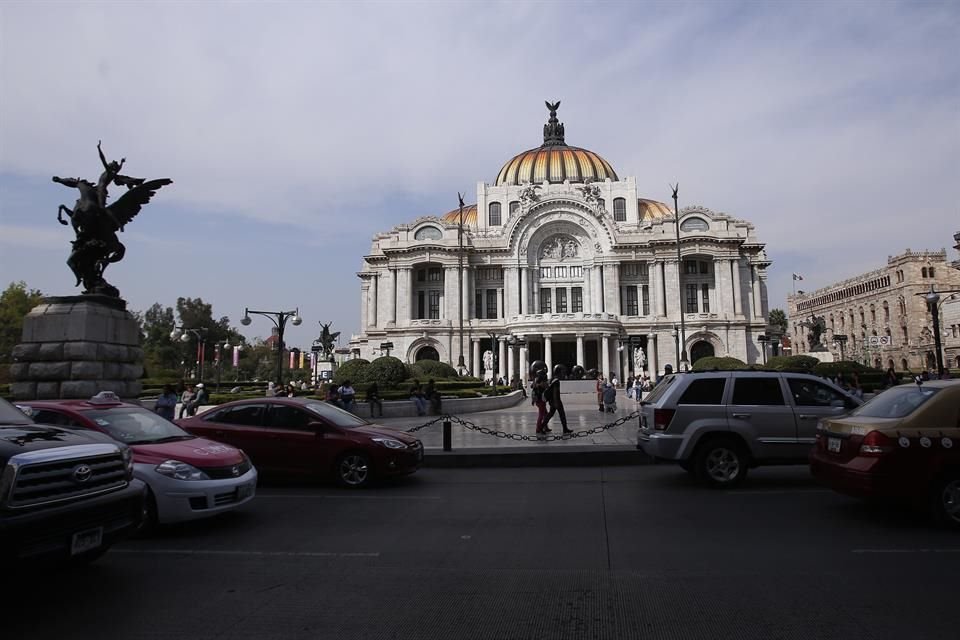 A las 6:00 se informó que el incendio fue controlado.