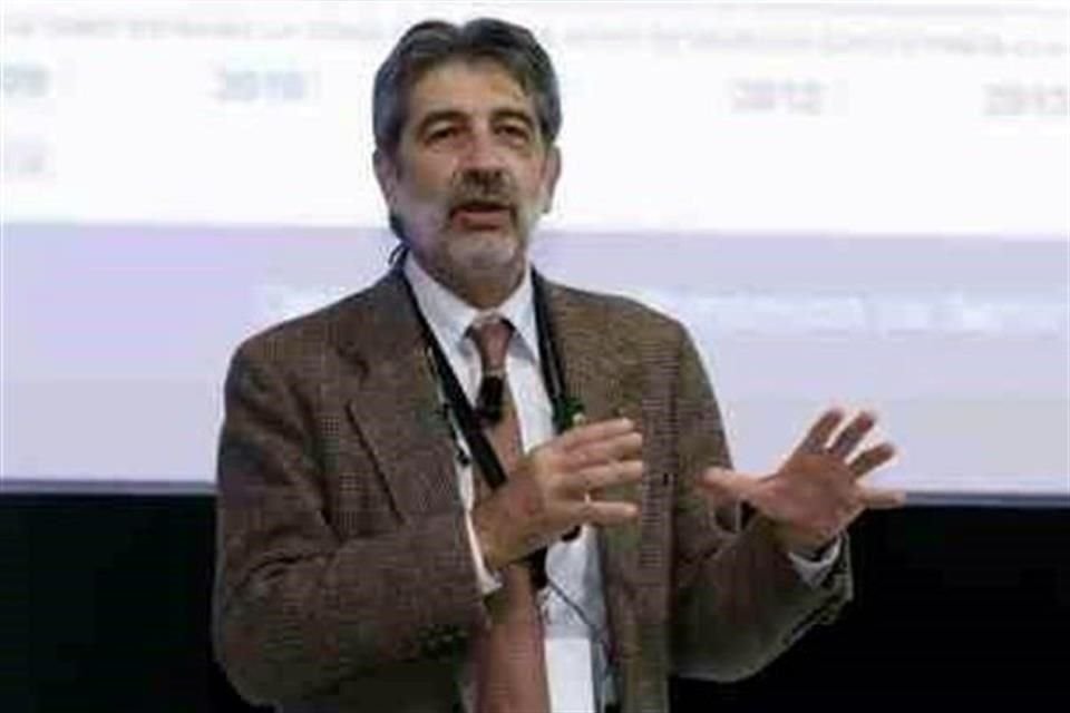 Luis Foncerrada.