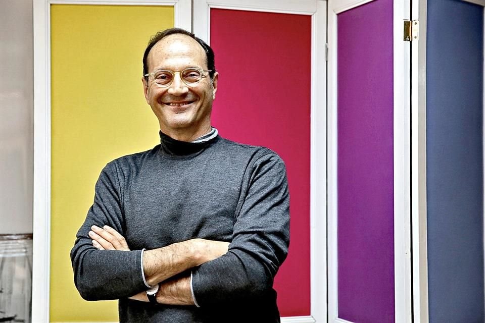 Miquel Adrià es el director de la publicación.