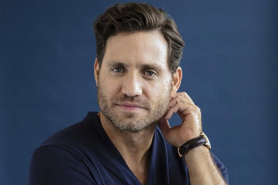 Edgar Ramírez se encuentra en filmación de las cintas 'Bright', junto a Will Smith, y dirigido por David Ayer; y de 'Love Child', con Penélope Cruz, bajo la dirección de Todd Solondz.