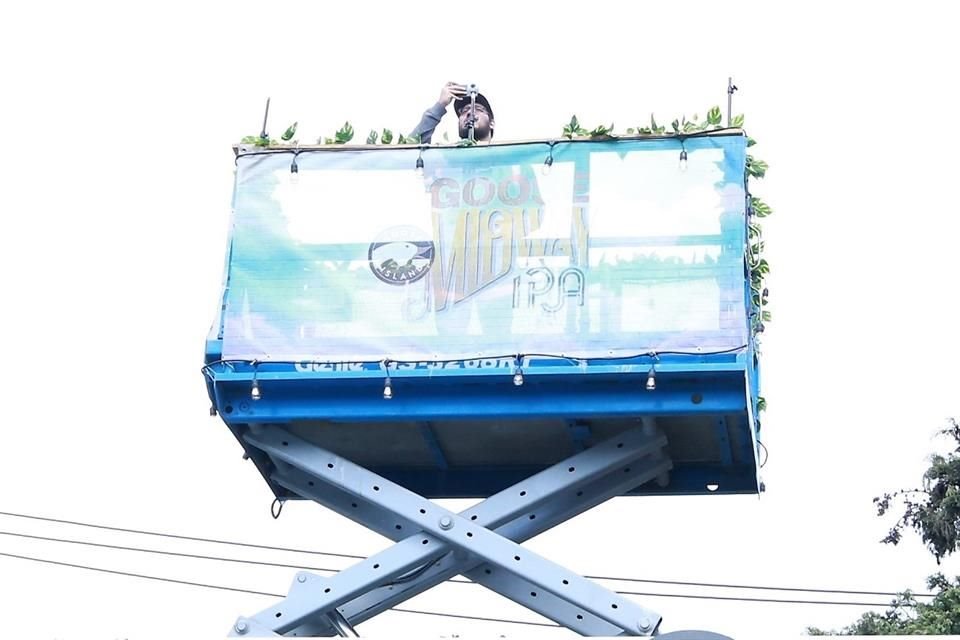 La gente se podía subir a este elevador para ver todo el panorama.