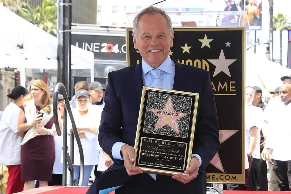 Wolfgang Puck es una de las figuras más importantes de la gastronomía estadounidense y ha  contribuido con su trabajo en premiaciones como el Óscar.