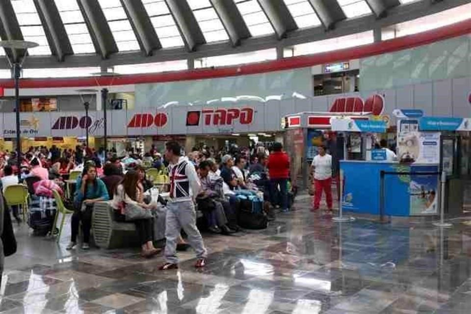 La TAPO fue la terminal camionera que acumuló más robos con violencia de 2012 a 2016...