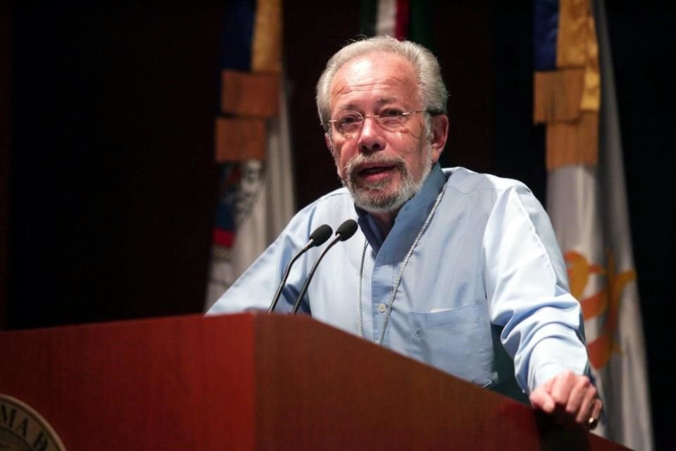 Juan Luis Álvarez-Gayou fungió como presidente de la Asociación Mundial de Sexología, miembro fundador y director del Instituto Mexicano de Sexología desde 1979.