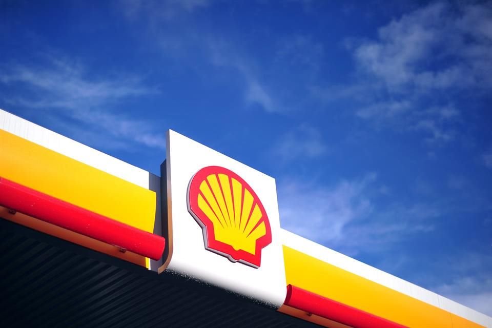 Shell, el mayor minorista de combustible del mundo, dijo que espera una caída interanual del 40 por ciento en sus ventas del segundo trimestre.