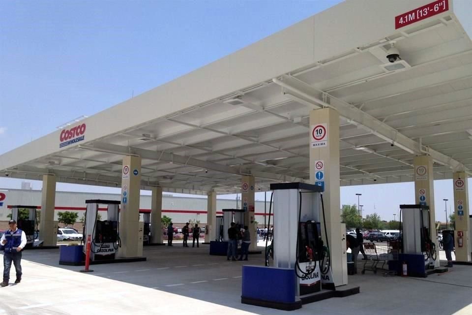 La nueva estación de gasolina está en las instalaciones de la tienda Costco en el municipio de Puebla y genera ya 18 empleos formales.