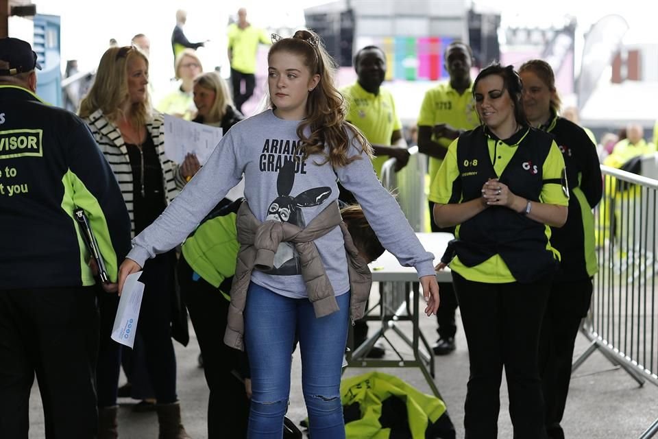 La gente que asistió al One Love Manchester cooperó en todo lo que les pedían autoridades.