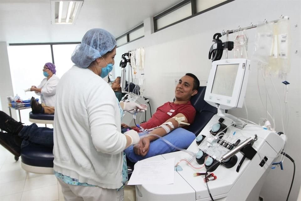 Para donar se necesita estar sano y tener de 18 a 65 años de edad.