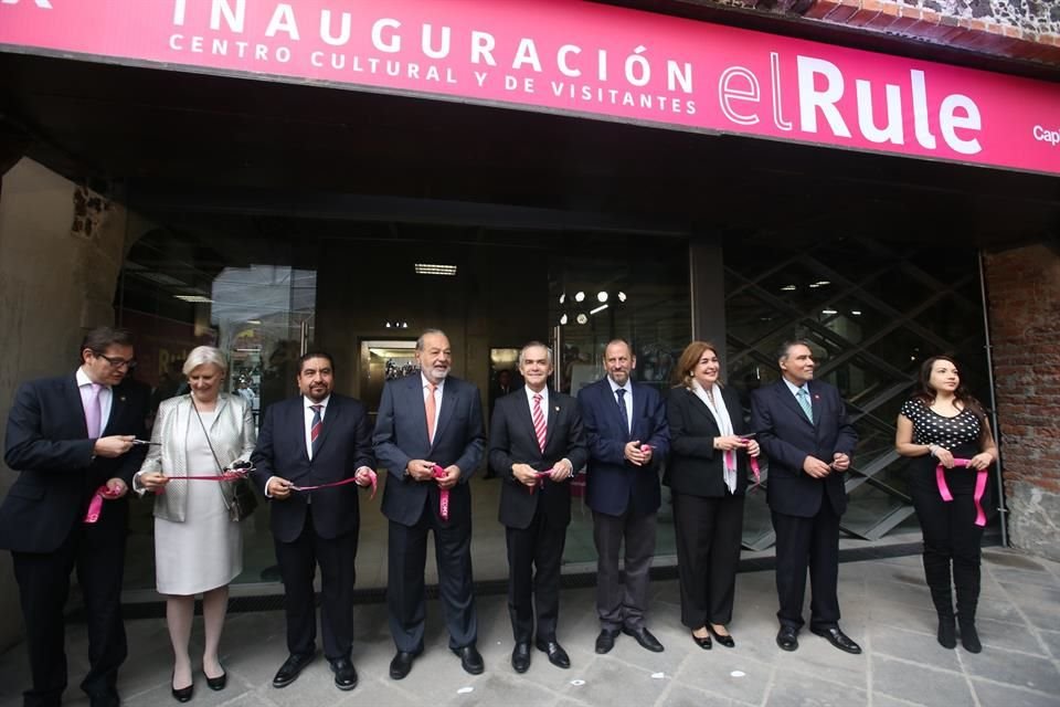 A la apertura del Centro Cultural y de Visitantes 'El Rule' fueron personalidades como Carlos Slim, Miguel Ángel Mancera y Eduardo Vázquez.