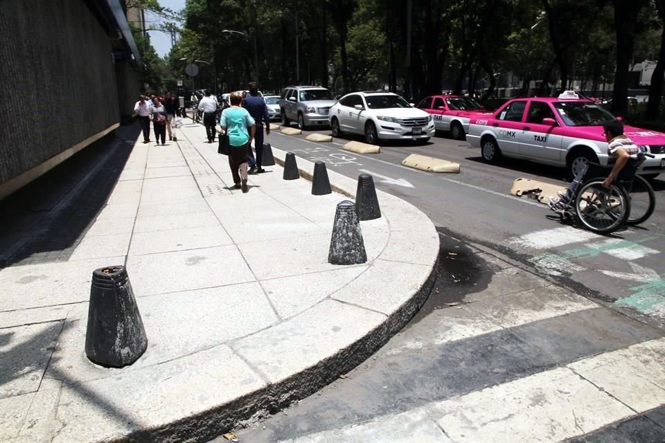 En México, más de un millón de vialidades no tienen rampas para sillas de  ruedas