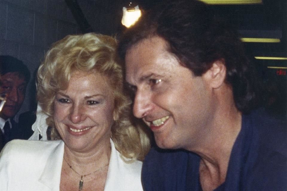 Bologna estaba casado con Renée Taylor.