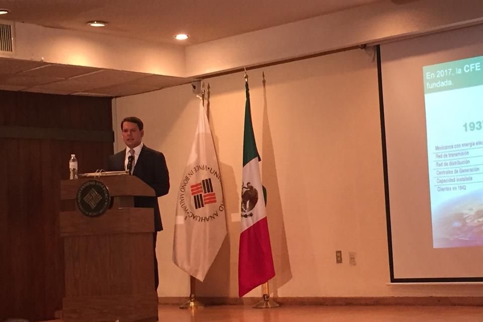 Jaime Hernández,director de CFE, dijo que actualmente hay 700 electrolineas en el País.