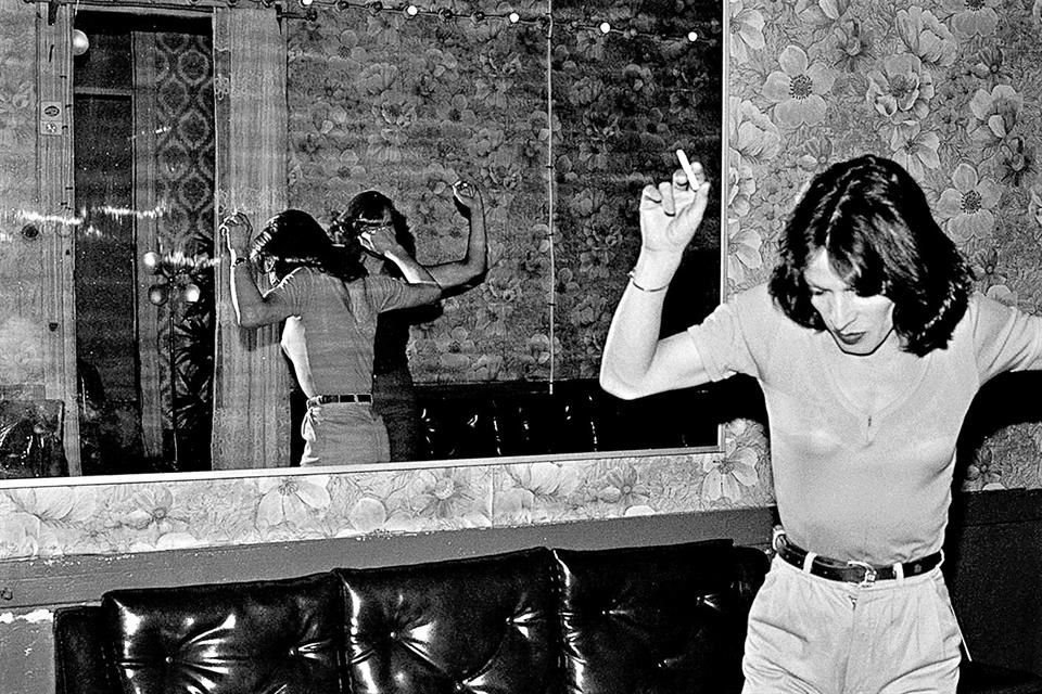 La chilena Paz Errázuriz exhibe 'La Palmera', de la serie 'La manzana de Adán' (1987).