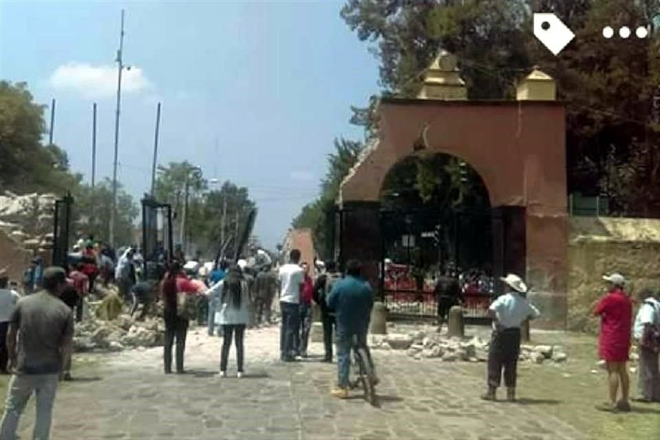 Algunos templos en Xochimilco se vieron afectados.
