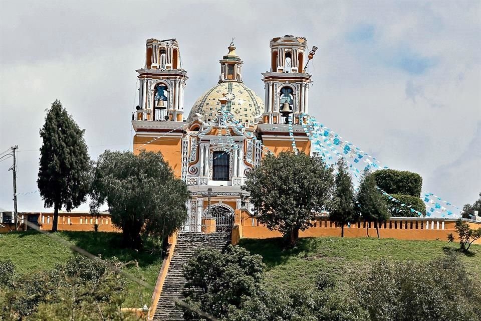 En Cholula, Puebla,se ubica uno de los recintos religiosos más dañados en el interior del País: la Iglesia de los Remedios.