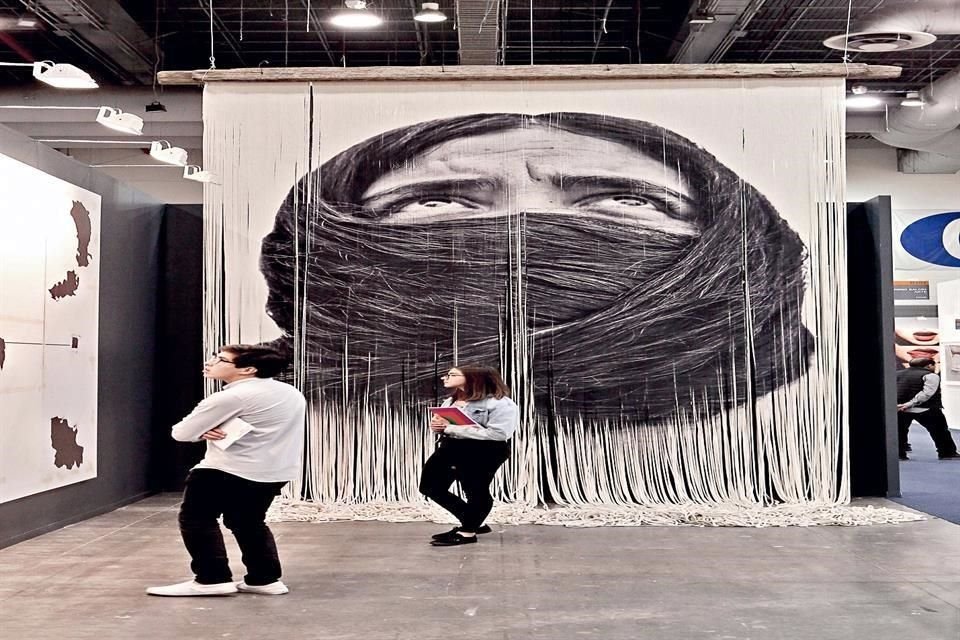 Las ferias de Zona Maco Foto y Salón del Anticuario, que abrieron pese a la emergencia por el sismo, sí tuvieron concurrencia, aunque escasa.