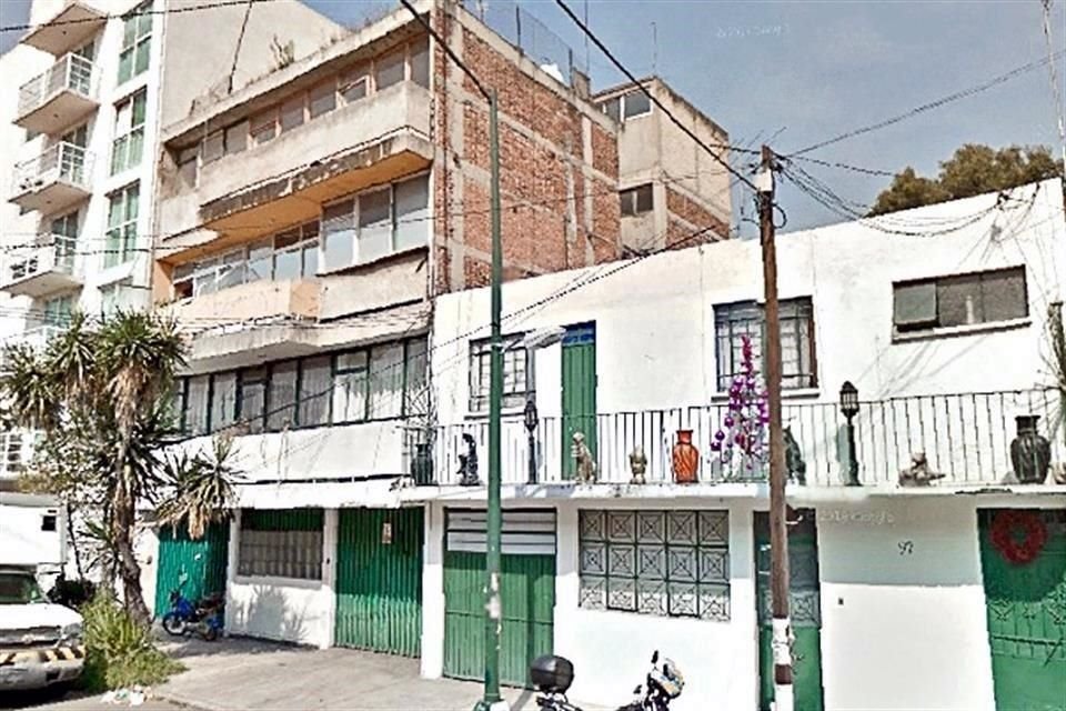 2013. La construcción de Bretaña 40 era una casa.