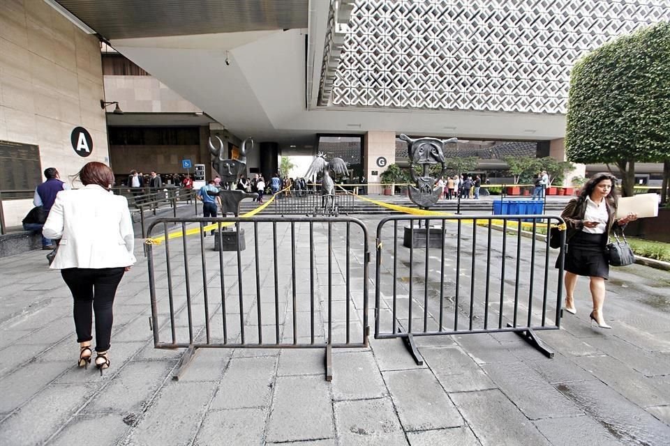 La plaza principal fue acordonada.