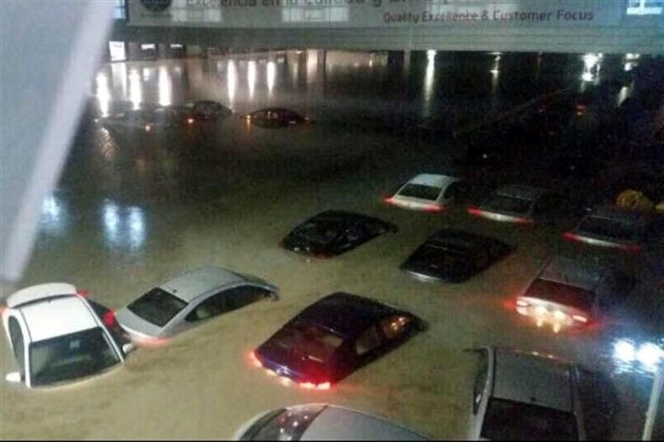 Un espacio pequeño a un costado de la planta de Kia registró una inundación.