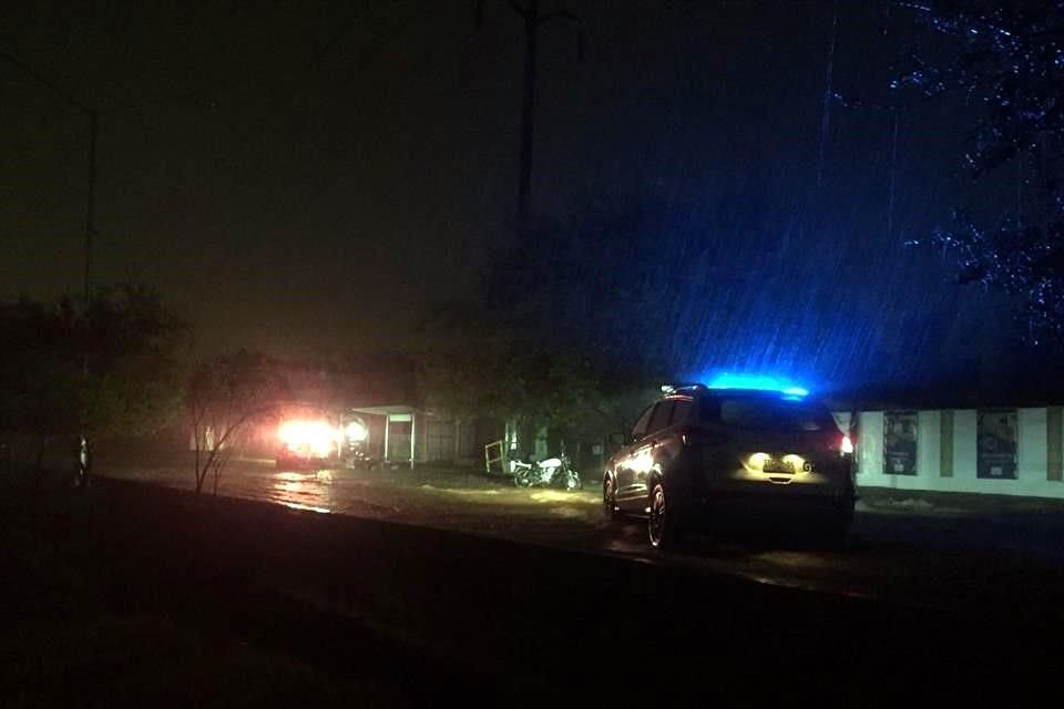 En el mismo municipio, pero en la Colonia Rincón de la Sierra, se reportó la muerte de un motociclista.