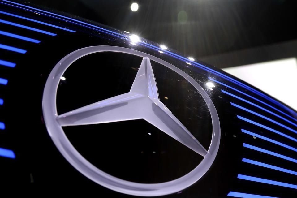 La división también considerará cooperar o comprar nuevas empresas y jugadores establecidos, dijo el director ejecutivo de Daimler.