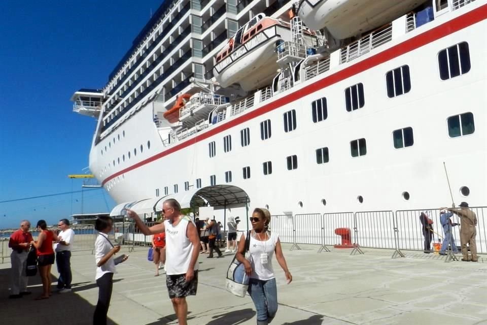 Para 2019, se espera que los arribos de cruceros al Pacífico aumenten a 950.