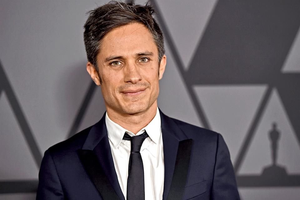 Gael García Bernal fue de los primeros en asistir a la ceremonia.
