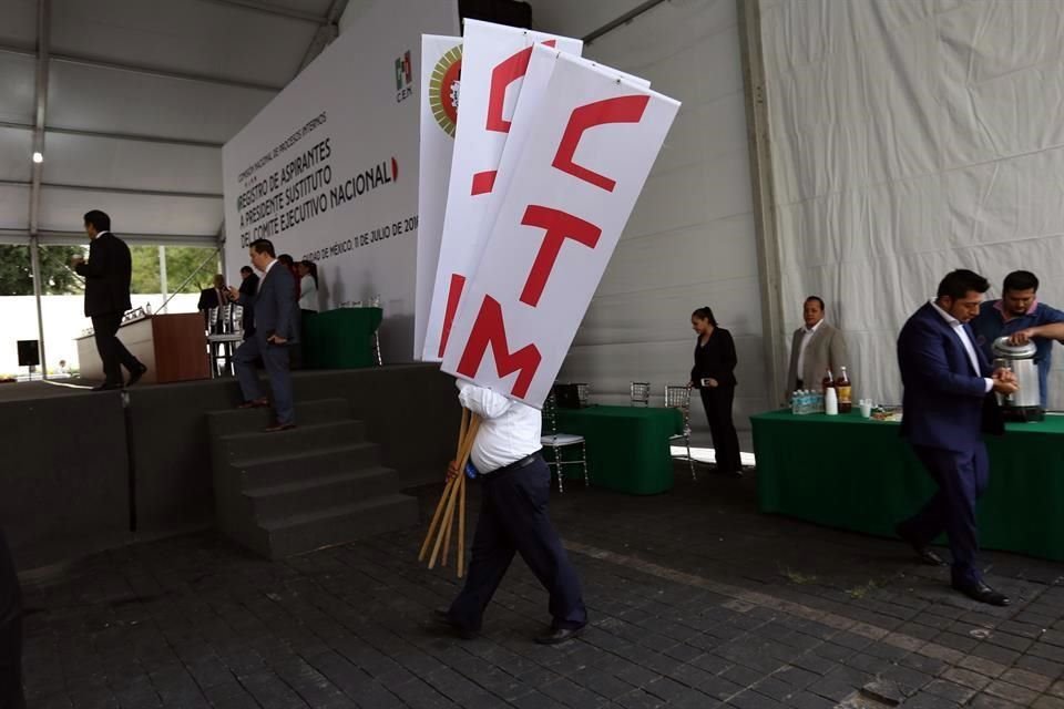 Un sindicato afiliado a la CTM, del que hay escasos registros, era utilizado como fachada para lavar dinero, según indagatoria de la FGR.